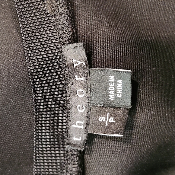 THEORY 100% silk side slit V neck cutout top - Picture 6 of 8